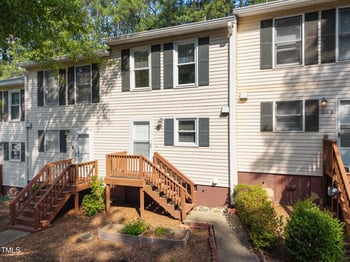 109 Weatherstone Dr, Chapel Hill, NC 27514