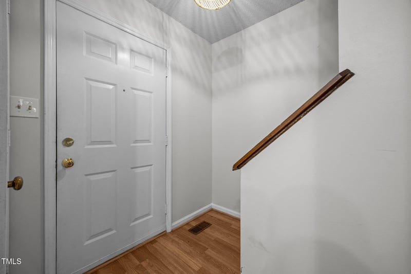 109 Weatherstone Dr, Chapel Hill, NC 27514