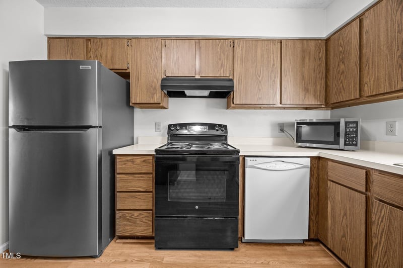 109 Weatherstone Dr, Chapel Hill, NC 27514