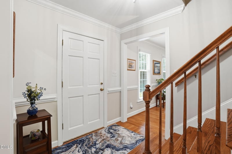 109 Whitby Ct, Cary, NC 27511