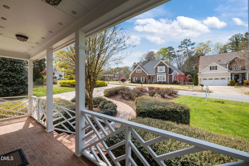 109 White Sands Dr, Cary, NC 27513