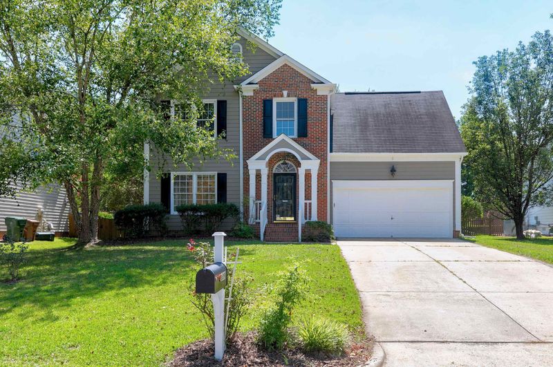 109 Whitehaven Ln, Cary, NC 27519