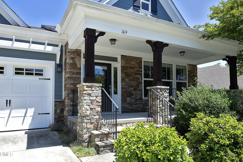 109 Wildwind Dr, Chapel Hill, NC 27516