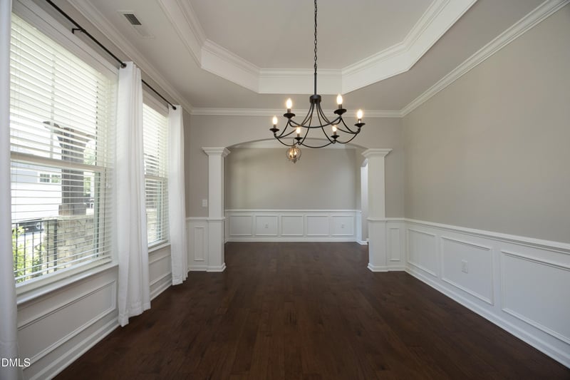 109 Wildwind Dr, Chapel Hill, NC 27516