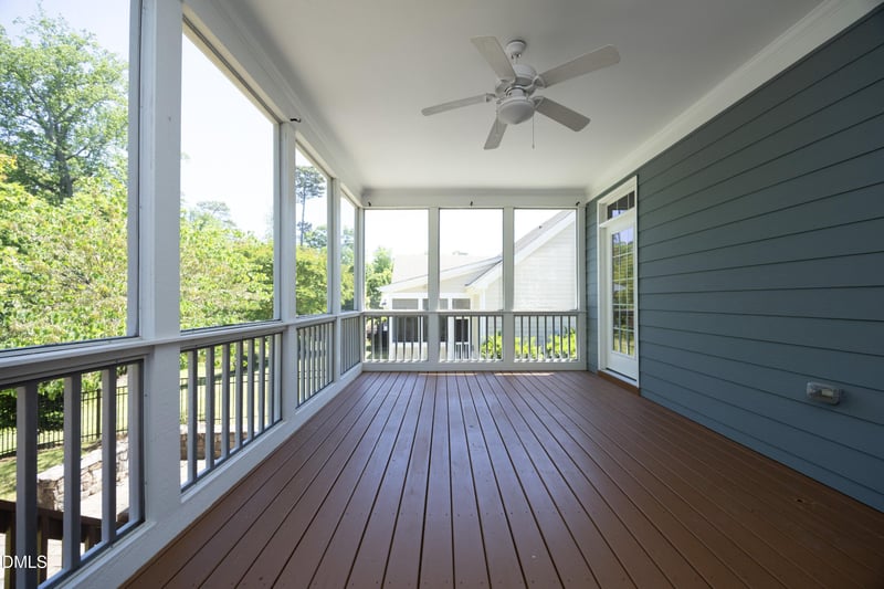 109 Wildwind Dr, Chapel Hill, NC 27516