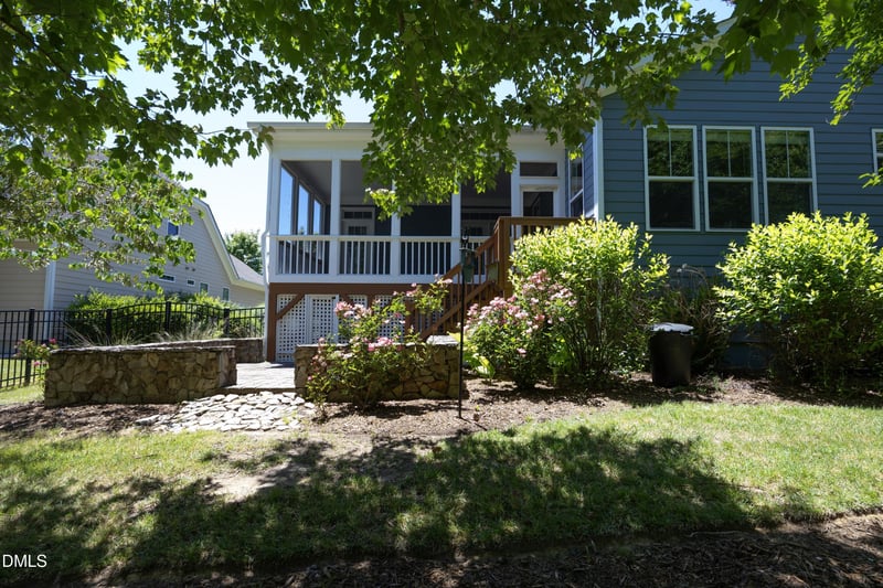 109 Wildwind Dr, Chapel Hill, NC 27516