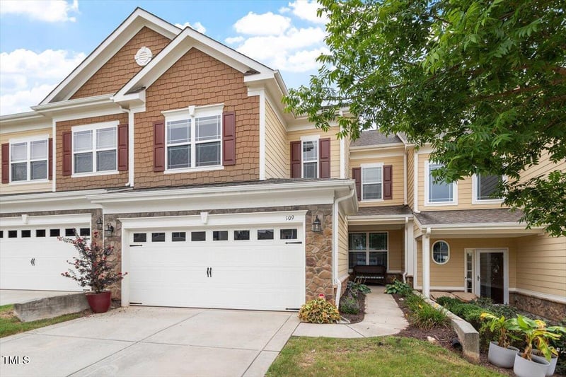 109 Willow View Ln, Apex, NC 27539