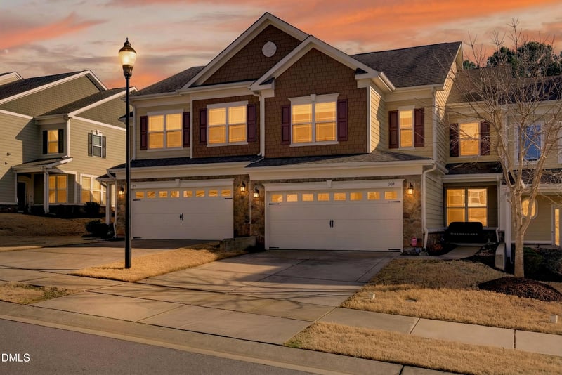 109 Willow View Ln, Apex, NC 27539