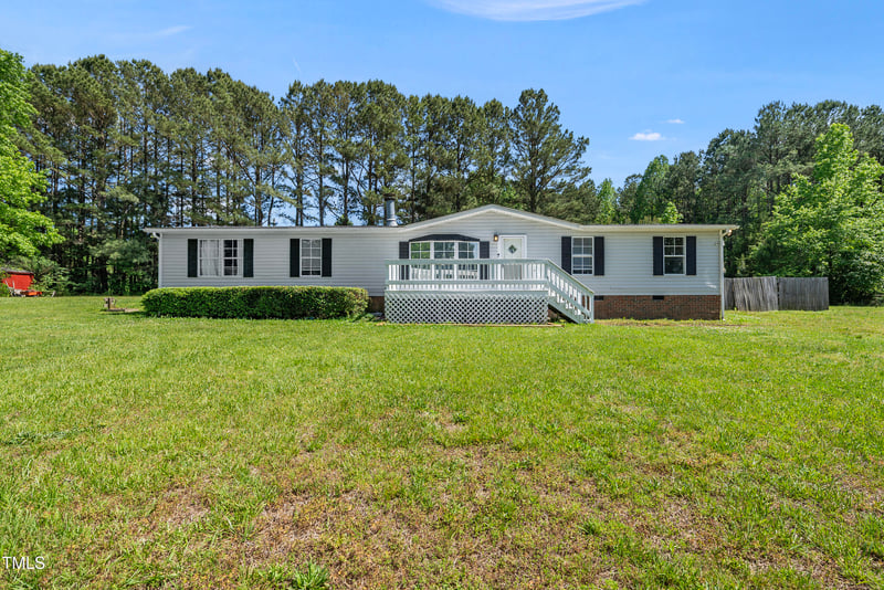 109 Winding Creek Dr, Youngsville, NC 27596