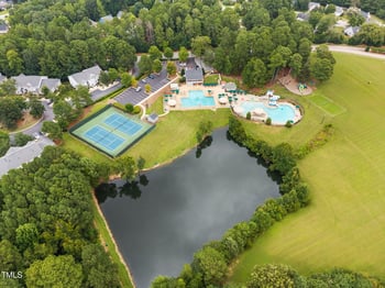 109 Winter Ridge Dr, Holly Springs, NC 27540