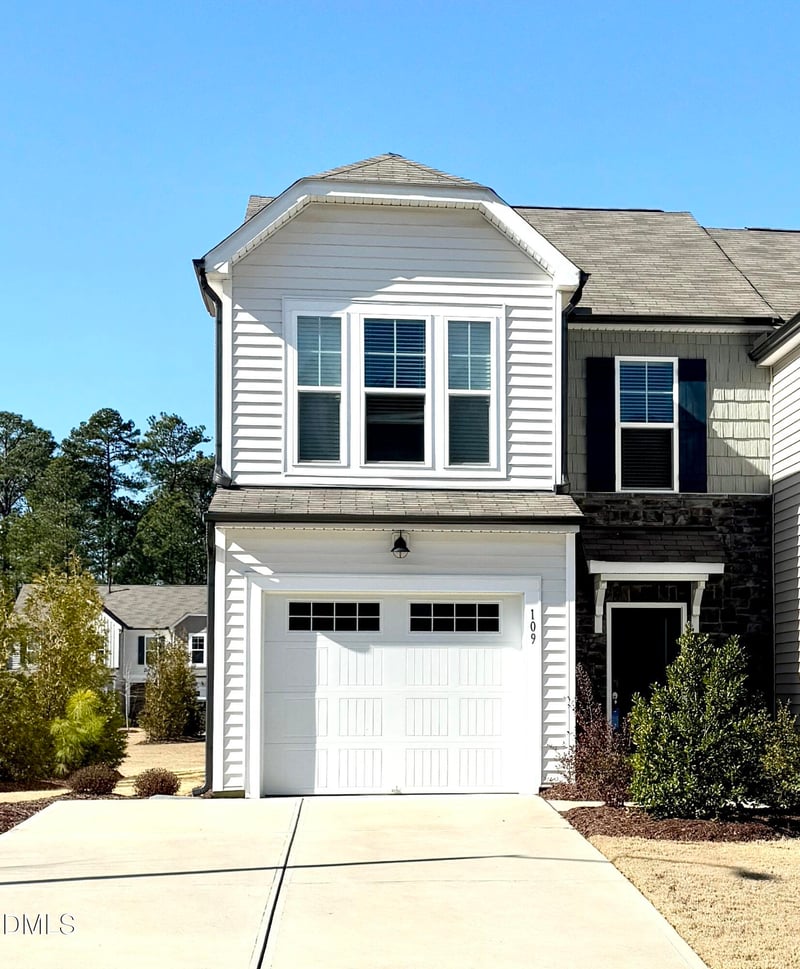 109 Woodford Reserve Ct, Garner, NC 27529