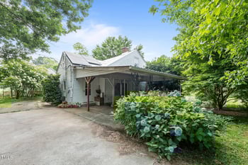 1090 Fifth St, Mebane, NC 27302