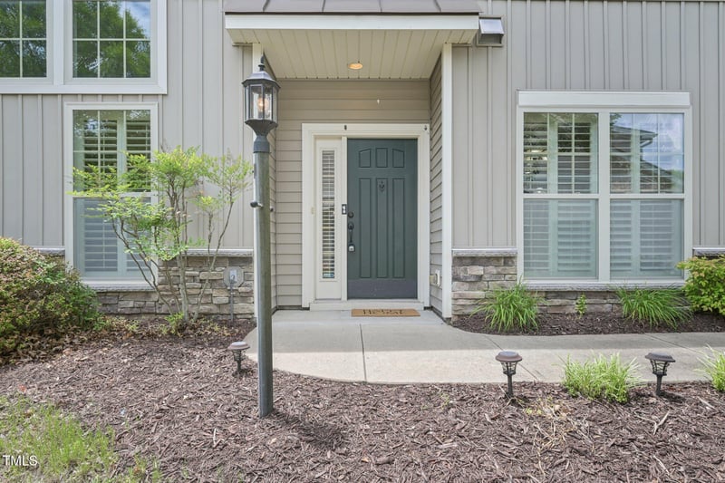 1090 Indigo Ridge Pl, Cary, NC 27519