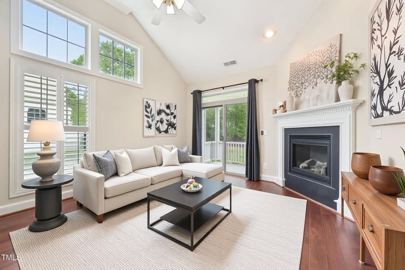 1090 Indigo Ridge Pl, Cary, NC 27519
