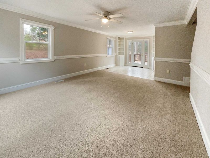 10909 Debnam Rd, Zebulon, NC 27597