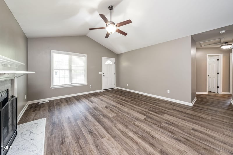 1091 Blackstone Dr, Creedmoor, NC 27522
