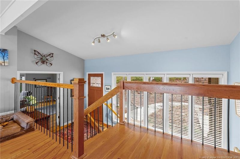 1091 Woodridge Trl, Sanford, NC 27332