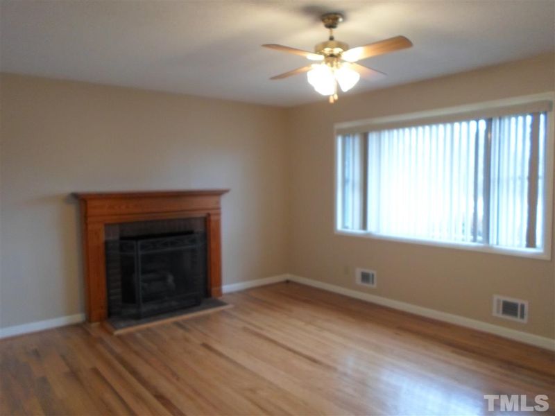10913 Poole Rd, Wendell, NC 27591