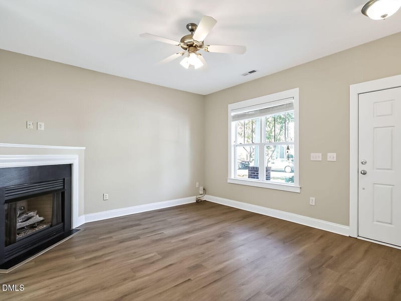 10916 Connally Ln, Raleigh, NC 27614