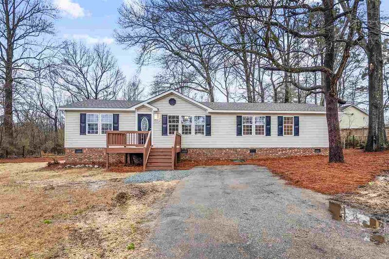 10924 Stage Dr, Raleigh, NC 27603