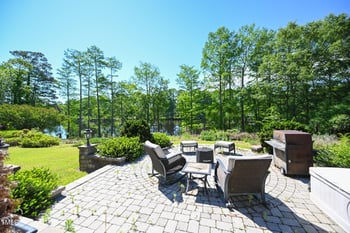 1093 Lakeside Dr, Smithfield, NC 27577