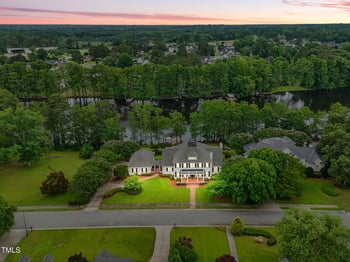 1093 N Lakeside Dr, Smithfield, NC 27577