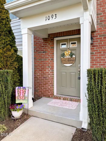 1093 Renewal Pl, Raleigh, NC 27603