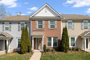 1093 Renewal Pl, Raleigh, NC 27603