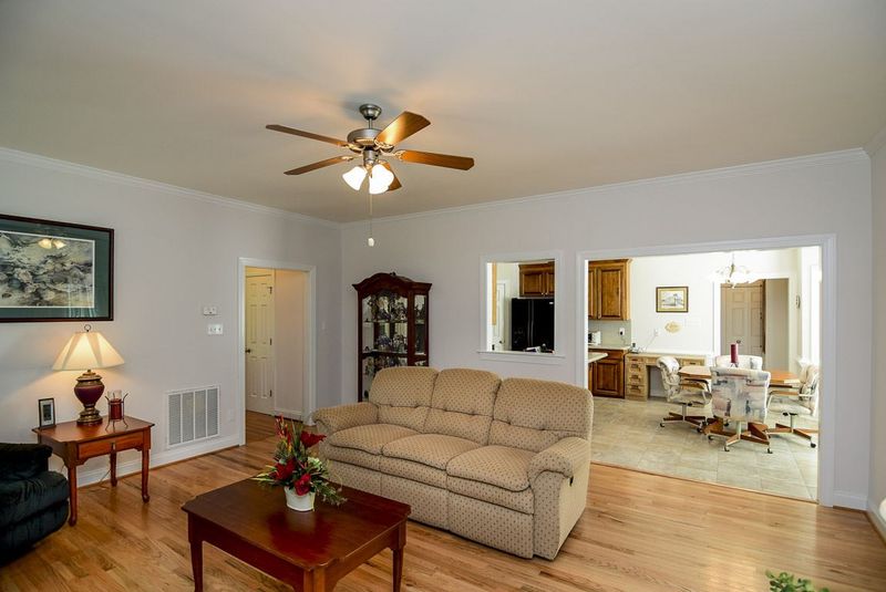 10933 Jordan Rd, Raleigh, NC 27603