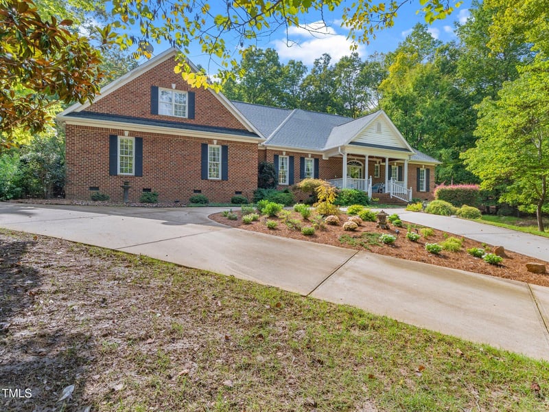 10937 Cahill Rd, Raleigh, NC 27614