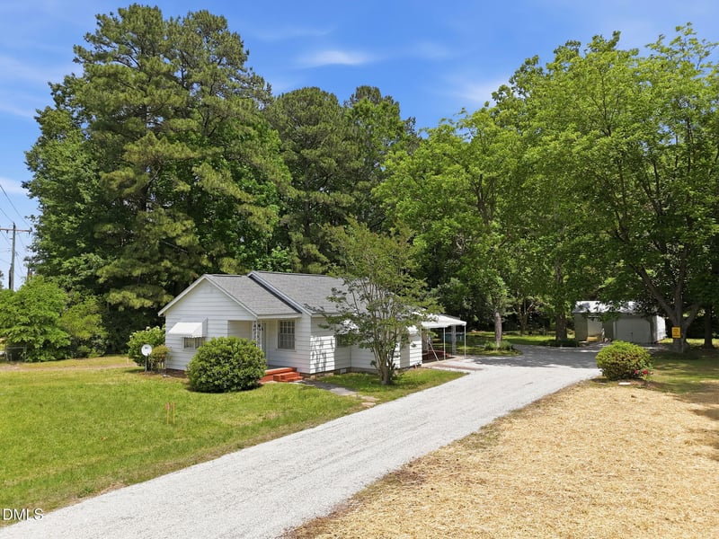 1094 Wilsons Mills Rd, Smithfield, NC 27577