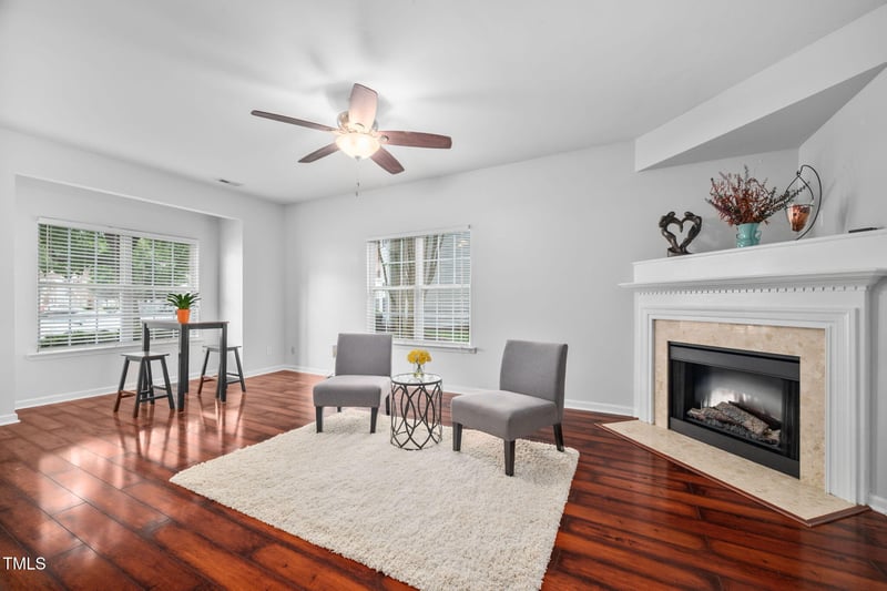 10941 Pendragon Pl, Raleigh, NC 27614