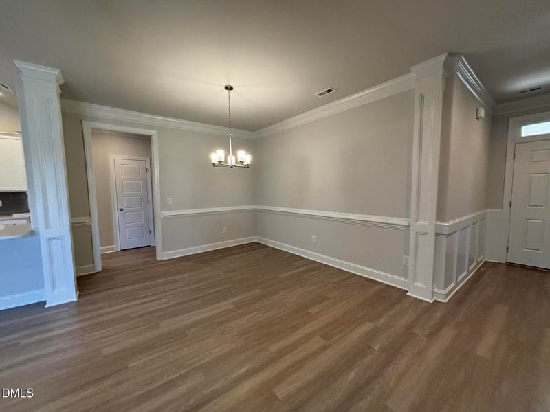 1095 Beechcraft Dr #140, Mebane, NC 27302