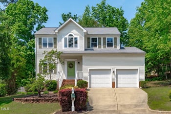 1095 Vauxhall Dr, Apex, NC 27502