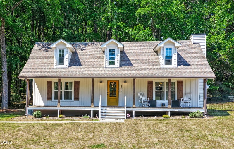 1096 Flat Rock Church Rd, Louisburg, NC 27549
