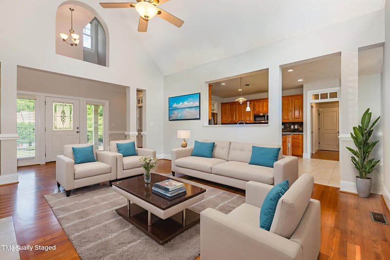 1096 Silverleaf Dr, Youngsville, NC 27596