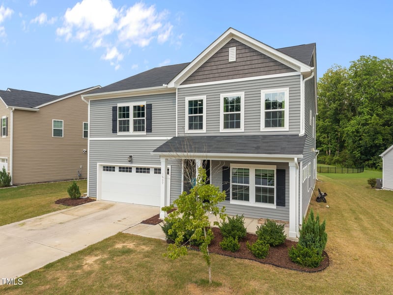 1097 Bellewood Park Dr, Angier, NC 27501
