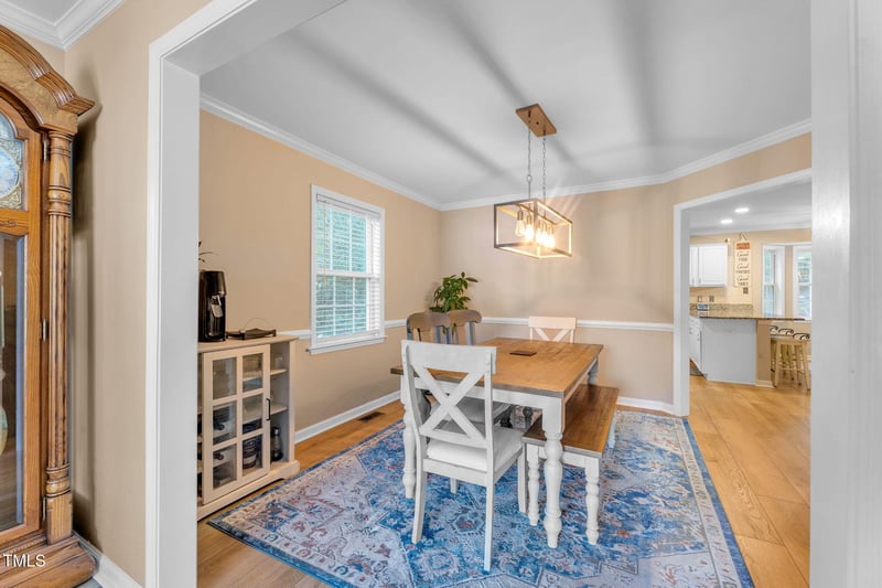 1099 Vauxhall Dr, Apex, NC 27502