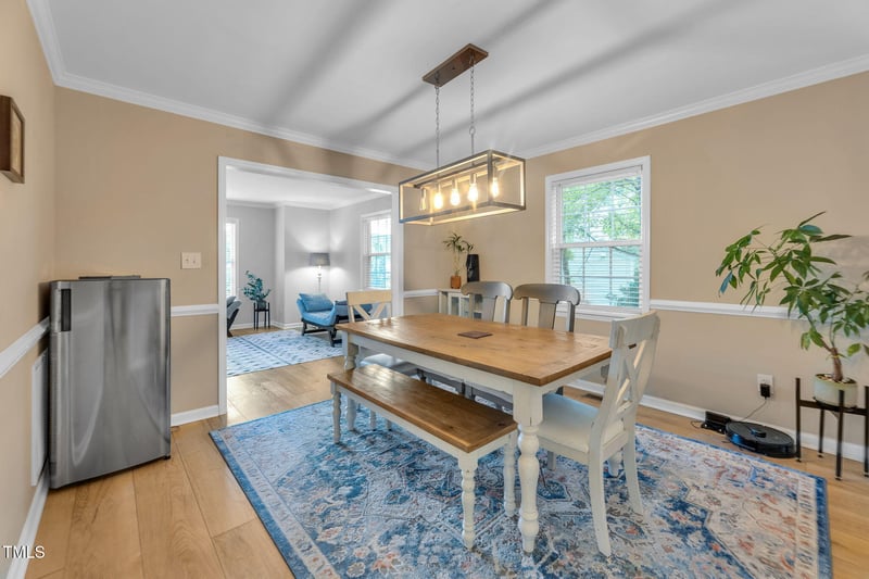 1099 Vauxhall Dr, Apex, NC 27502