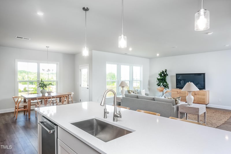 11 Allgood St, Pittsboro, NC 27312