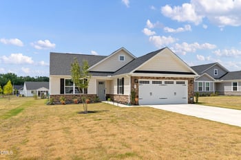 11 Artesa Ct, Fuquay Varina, NC 27526