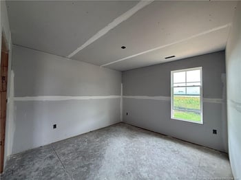 11 Baxley Dr, Dunn, NC 28334