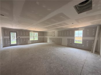 11 Baxley Dr, Dunn, NC 28334