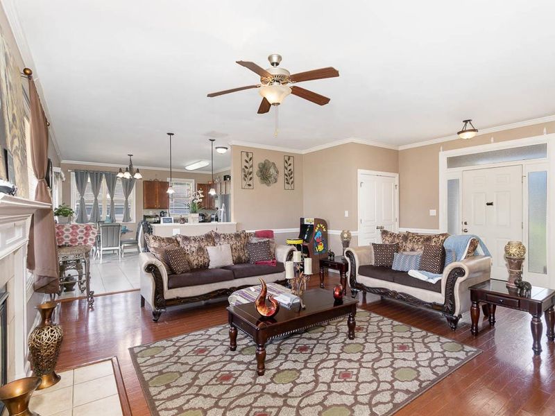 11 Braxton Ct, Erwin, NC 28339