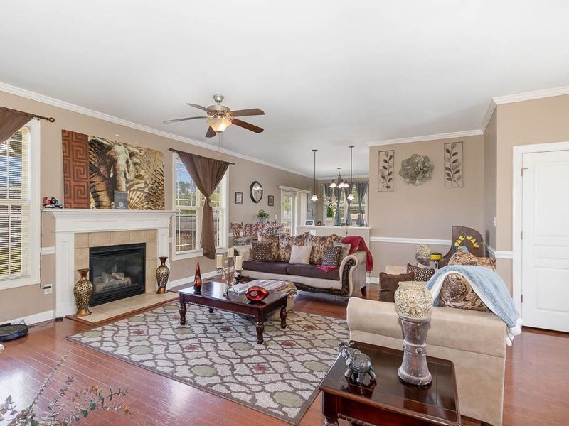 11 Braxton Ct, Erwin, NC 28339