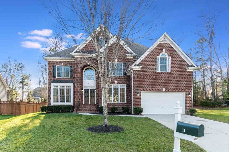 11 Brightfield Ln, Durham, NC 27712