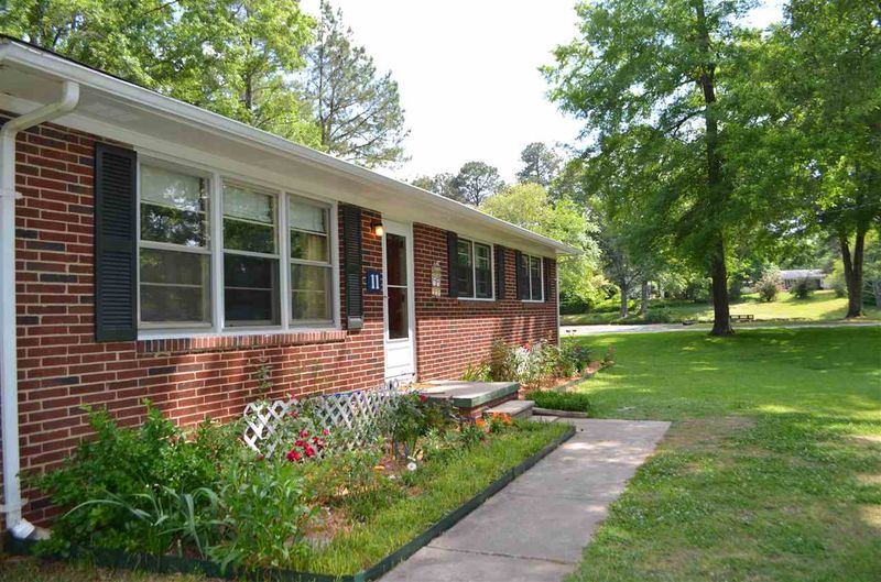 11 Burbank Cir, Durham, NC 27713