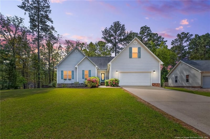 11 Casablanca Ct, Sanford, NC 27332