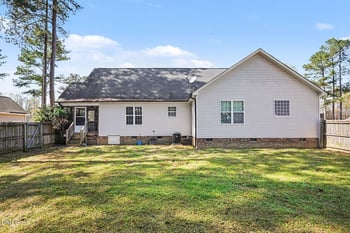 11 Cashew Ln, Smithfield, NC 27577