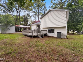 11 Chanter Ct, Durham, NC 27705